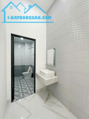 Nợ Ngân Hàng Bán Gấp Căn Nhà Gần Văn Miếu Trấn Biên