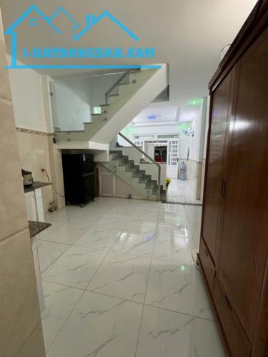 HẺM 3,5M THÔNG - F8 QUANG TRUNG - 48M2 (4x12) - 2 TẦNG SỔ VUÔNG - TIỆN ÍCH BAO QUANH - - 3