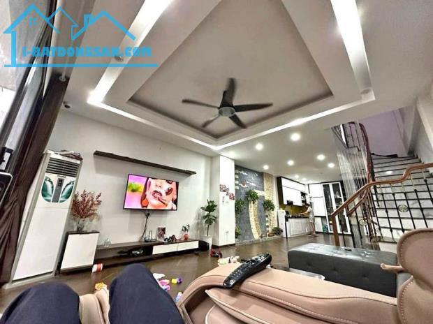 Phân lô Giang Văn Minh, ô tô tránh, vào nhà, ngay sát phố, 76m2x5 tầng, MT 8m giá 26 tỷ - 1