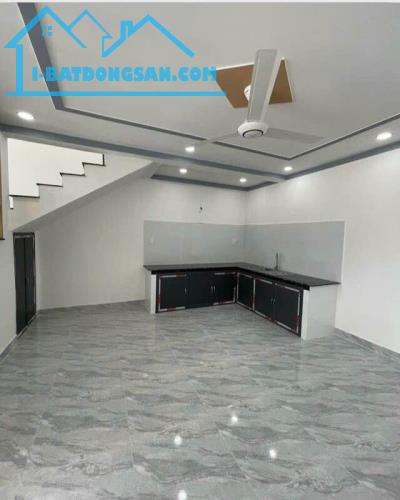 Trệt Lửng, 40m2, full thổ cư, 2 tỷ 130 còn thương lượng !!! - 1