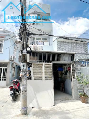 Nhà hẻm thẳng 3.4*17m trệt/2lầu Nguyễn Duy P9Q8