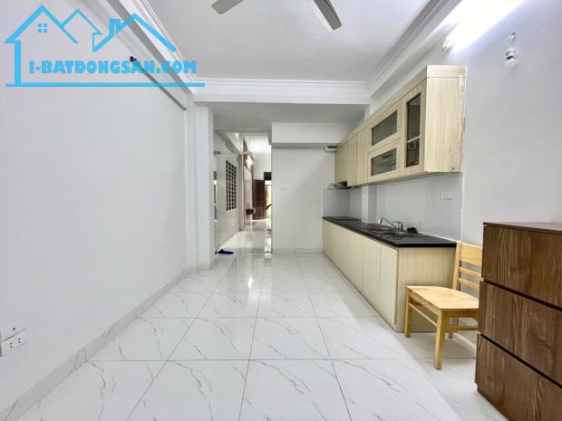 BÁN NHÀ CỰC ĐẸP, DT 46M2, VÀI BƯỚC CHÂN RA PHỐ TÔ HIỆU