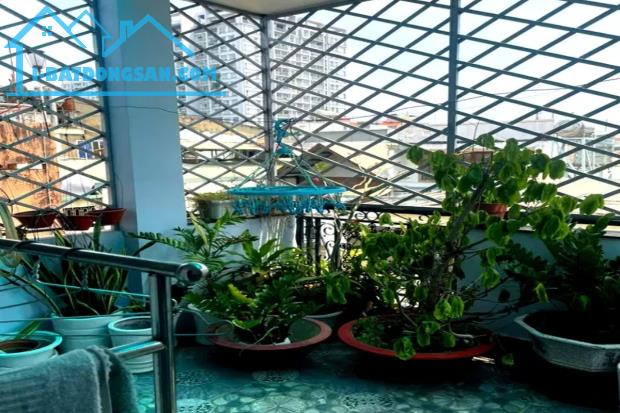 Bán nhà hẻm xe hơi, Ba Vân, Tân Bình, 4m x 9.7m, 38.8 m², gần mặt tiền - Giá 7.9 tỷ TL