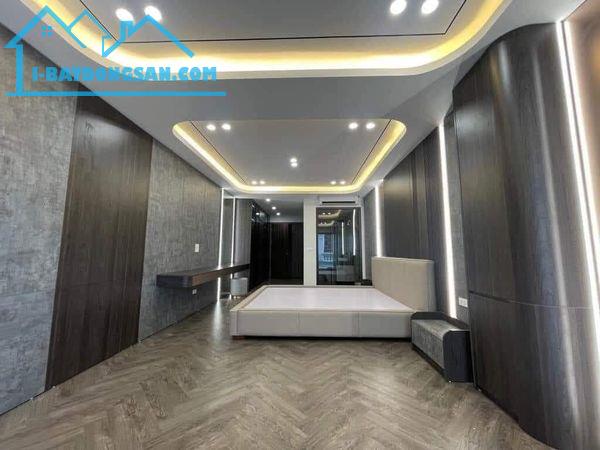 Bán Nhà Ngõ 266 Nguyễn Văn Cừ, Bồ Đề, 52m2x6T Gara Ô Tô 7 Chỗ, Thang Máy, Full nội thất - 2