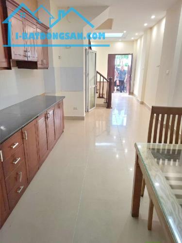 Bán nhà đường Lạc Long Quân, Xuân La, View Hồ Tây, Ở sướng, gần Phố 46m2 5 tầng 8.95 tỷ - 2