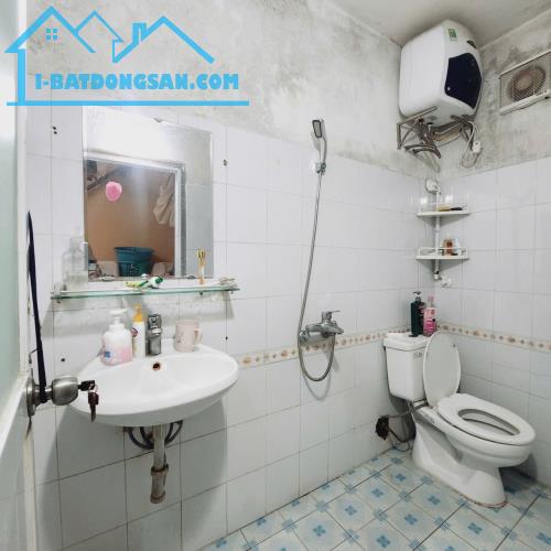 Chính chủ cho thuê phòng trọ mặt phố Bùi Xương Trạch, quận Thanh Xuân. - 1