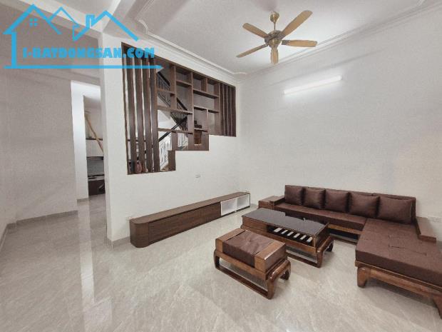 Nhà phố Đặng Tiến Đông – Ngõ nông – Nhà đẹp, full nội thất – 60m2 – 4 tầng – 9.99 tỉ - 1