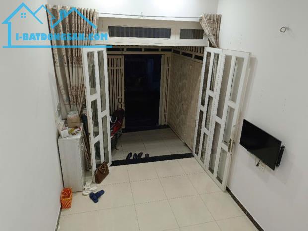 BÁN NHÀ MẶT TIỀN NHỰA 8M, PHƯỜNG PHÚ THUẬN, QUẬN 7. 80M2 - 1