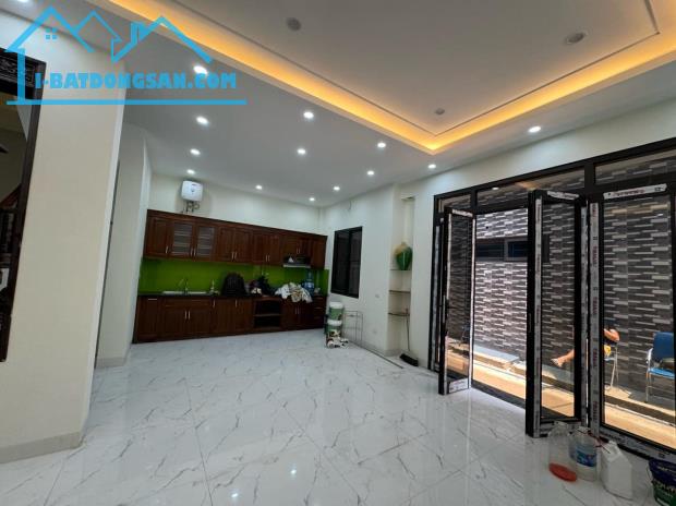 BÁN NHÀ  MẶT PHỐ TÔ VĨNH DIỆN - THANH XUÂN. DT58M. 4T. MT7M. GIÁ 24,5 TỶ - 3