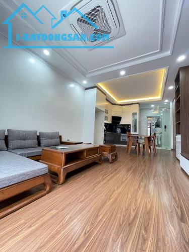 Bán Nhà Phố Nguyễn Sơn, Ngọc Lâm, 50m2, 6 Tầng, MT4m, Thang Máy, Full nội thất,11 Tỷ hơn - 4