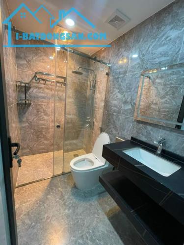 Bán Nhà Phố Nguyễn Sơn, Ngọc Lâm, 50m2, 6 Tầng, MT4m, Thang Máy, Full nội thất,11 Tỷ hơn