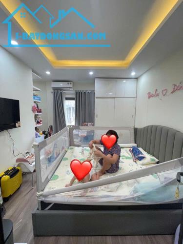 BÁN NHÀ NGÕ 521 TRƯƠNG ĐỊNH, 30M RA Ô TÔ TRÁNH, FULL NỘI THẤT, SỔ ĐẸP - 2