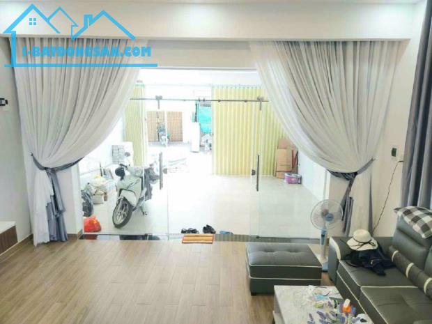 NHÀ 2 TẦNG TTTP THÍCH HỢP Ở VÀ KINH DOANH ĐƯỜNG BẾN CHỢ VẠN THẠNH -NHA TRANG - 3