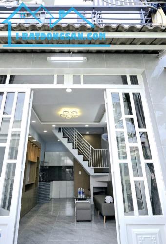 Cần tiền bán gấp! Nhà trung tâm Q3 liền kề Q1 48m2 Giá 3tỷ088,sát mặt tiền Tú Xương, SHR - 3