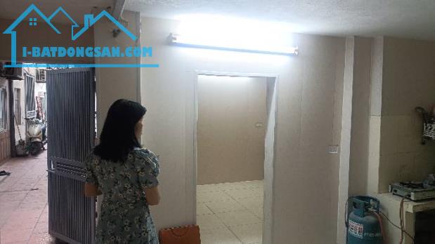 Bán gấp nhà xinh #Lĩnh Nam, vị trí đắc địa,  27m2, 1.1 tỷ - 2