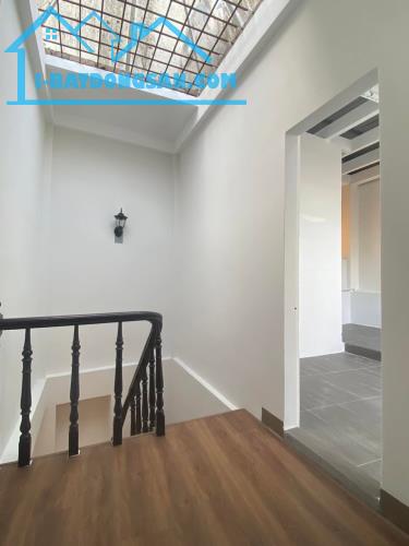 NHÀ ĐẸP ĐÊ LA THÀNH: 64M.4 TẦNG 3 NGỦ.8,15 TỶ.TL. - 5