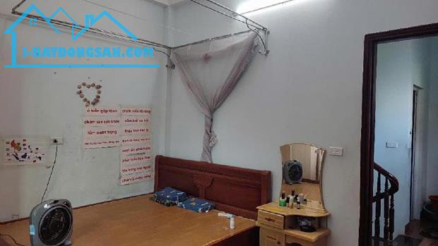 Bán nhà Quan Nhân, gần hồ, 2 thoáng, 36m2, 8PN, ngõ thông - 3