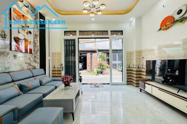 Bán nhà hẻm 6m, Phan Huy Ích, Gò Vấp, 4.2m x 9m, 38 m², nhà đẹp - Giá 4.28 tỷ TL - 1