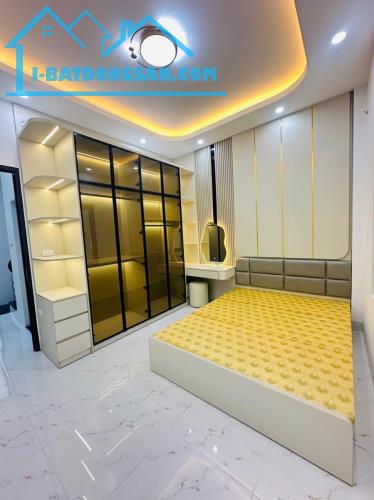 BÁN NHÀ ĐƯỜNG KIM GIANG, NHÀ MỚI ĐẸP, GẦN Ô TÔ, NỘI THẤT XỊN, 34M2, 4 TẦNG, GIÁ 6.6 TỶ. - 1