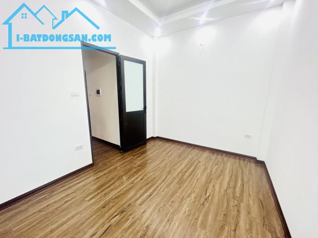 Bán Nhà Ngõ 325 Kim Ngưu, 40m², 5 Tầng, 6 PN – Giá 7,3 Tỷ gần OTO - 3