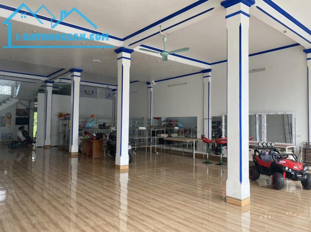 Bán nhà mặt đường Đông Hưng, Thái Bình, Diện tích sổ 200m2,kinh doanh hợp lý