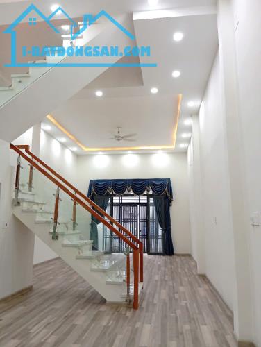 🌺Bình Tân  - 70m(5x14)-Hẻm 5m  - 2Tầng-Giá bán 4x tỷ     . ------------------------------ - 3