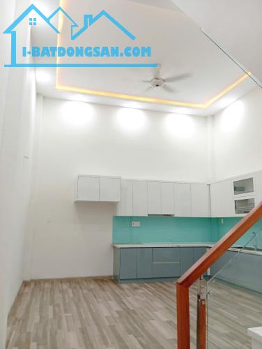 🌺Bình Tân  - 70m(5x14)-Hẻm 5m  - 2Tầng-Giá bán 4x tỷ     . ------------------------------ - 1