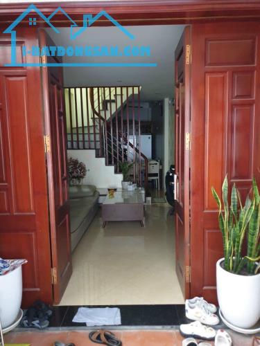 Bán nhà đường Quang Trung, Hà Đông, 30m2 3PN, ô tô tránh đỗ gần, giá đầu tư