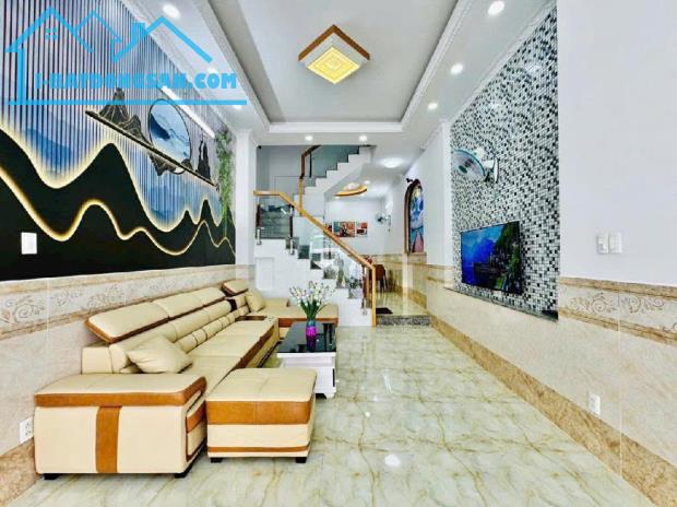 NHÀ MỚI ĐẸP LUNG LINH VÀO Ở NGAY, HXH, NGAY CHỢ THẠCH ĐÀ, 54M2, 3 TẦNG 4 PN, SỔ VUÔNG, - 4