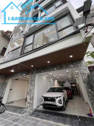 Siêu Đẹp, Bán Nhà Ngõ 67 Phố Nguyễn Văn Cừ, Ngọc Lâm, 65m2, 7Tầng, Gara Ô TÔ, Thang Máy