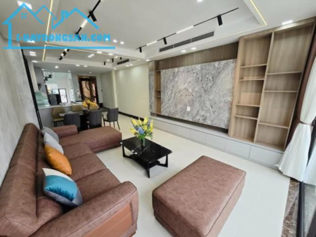 Siêu Đẹp, Bán Nhà Ngõ 67 Phố Nguyễn Văn Cừ, Ngọc Lâm, 65m2, 7Tầng, Gara Ô TÔ, Thang Máy - 1