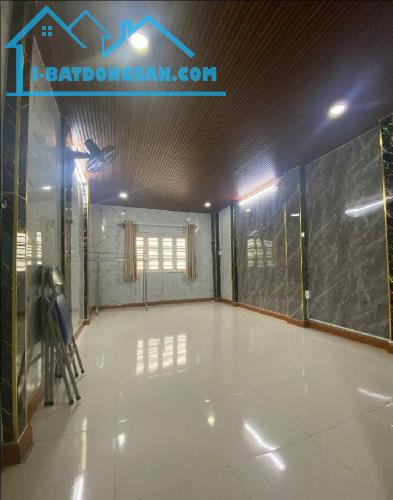 Nguyễn Thái Bình, 26m2, ngang 3,5m, 3 tầng, hẻm 3m thông, nhỉnh 3 tỷ