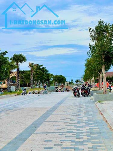 Bán nhà phố 4 tầng đường Bùi Thị Xuân, Mỹ Bình, Phan Rang, sổ đỏ sẵn. - 3