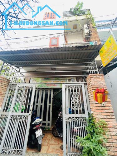 Bán nhà P15 Tân Bình 5x10m, 3 tầng 4pn gần Trường Chinh, nhỉnh 4 tỷ