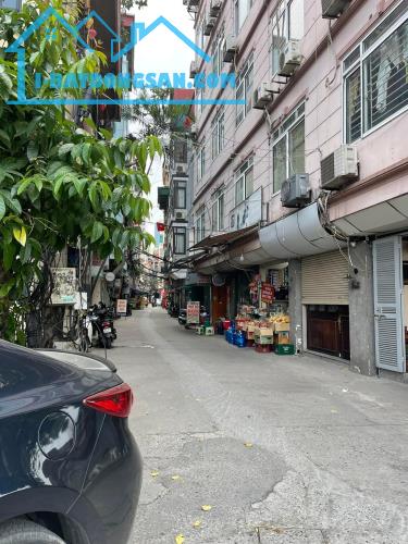TOÀ VĂN PHÒNG KẾT HỢP CĂN HỘ DỊCH VỤ CAO CẤP, 1 HẦM 8 NỔI, THANG MÁY, MỚI - 4