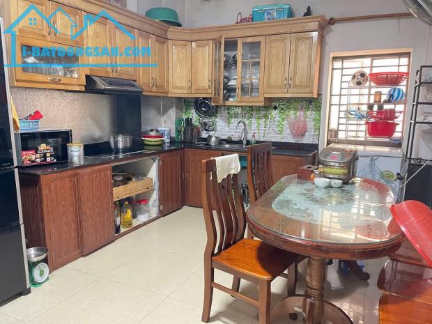 NHÀ ĐẸP P.LÔ NGUYỄN SƠN 46M2 x 4T VỊ TRÍ TRUNG TÂM GẦN ÔTÔ NGÕ NÔNG. 9TỶ - 1