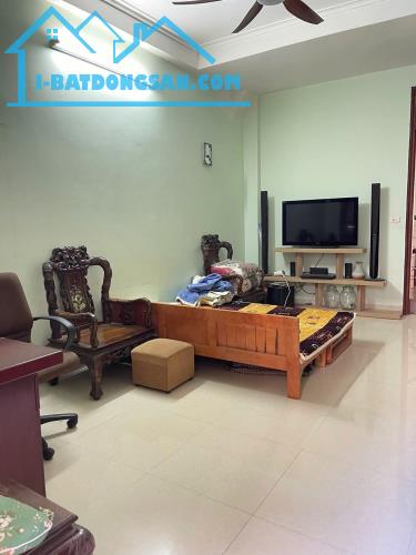 NHÀ ĐẸP P.LÔ NGUYỄN SƠN 46M2 x 4T VỊ TRÍ TRUNG TÂM GẦN ÔTÔ NGÕ NÔNG. 9TỶ - 2