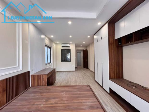 Bán Nhà Ngõ 162 Phố Nguyễn Văn Cừ, Bồ Đề, 50m2, 7 Tầng, Gara Ô Tô, Thang Máy, Full đồ - 4