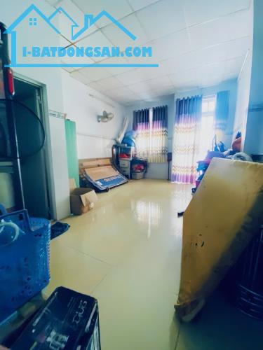Bán nhà, siêu rẻ, Lê Văn Quới Bình Tân, 32m2, 3 tỷ 75 - 2