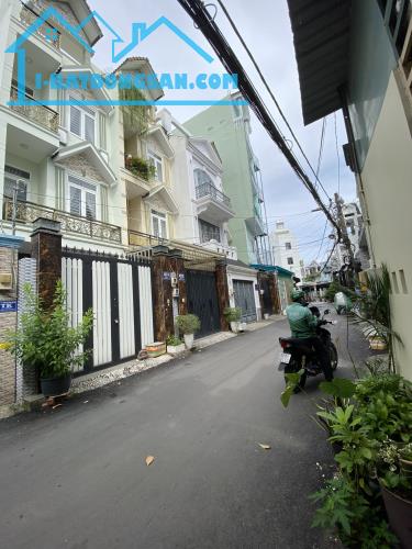 Bán Nhà 3 Tầng, Gần Ngã 3 Nguyễn Duy Trinh - Đỗ Xuân Hợp, 85m2 (4.4 x 19 )Hẻm Xe Hơi,6.9Tỷ - 4
