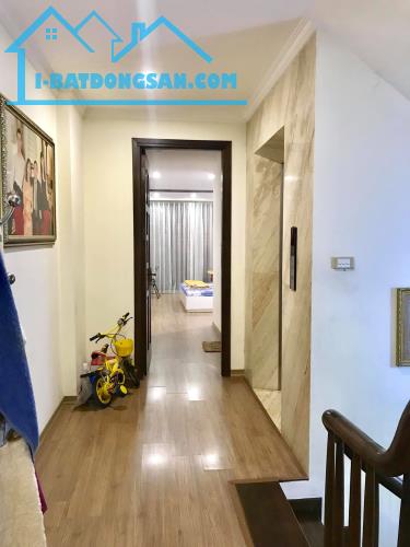 BÁN NHÀ ÂU CƠ - NGÕ BA GÁC - TRƯỚC NHÀ THOÁNG SÁNG RỰC RỠ - 1