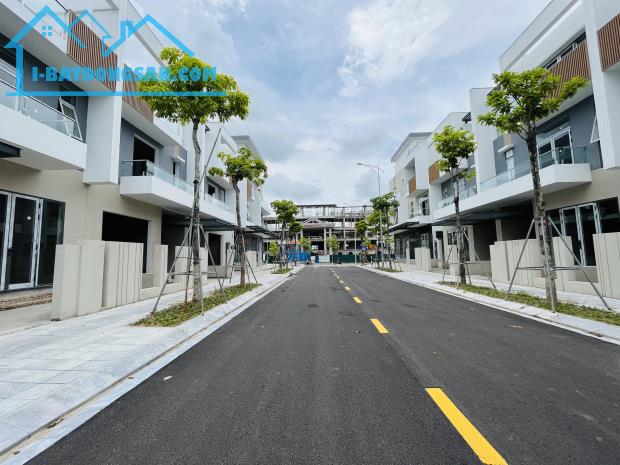 Shophouse kinh doanh view kênh đào Như Ý - trả trước 3,2 tỷ nhận nhà - 18 tháng sau thanh - 4