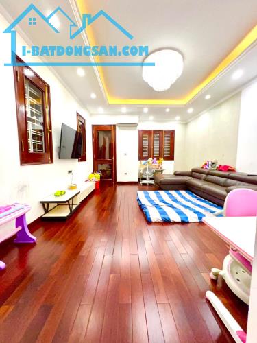 PHẢI THẬT NHANH NHÀ HIẾM VĂN CAO 80M2 - NHỈNH 14 TỶ - GIÁ THƯƠNG LƯỢNG