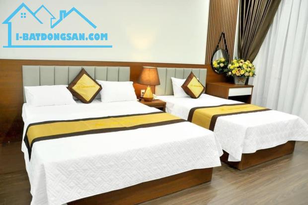 Bán khách sạn 5* trung tâm Bãi Cháy- Hạ Long, 34 phòng, đi bộ 2p ra bãi tắm, cạnh công - 2