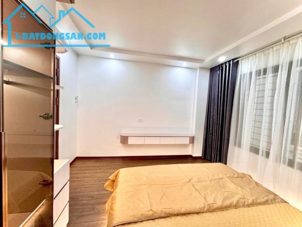 Bán nhà Vũ Hữu, ngõ thông sang Khuất Duy Tiến, 32m2, 5 tầng, nội thất đẹp - 2