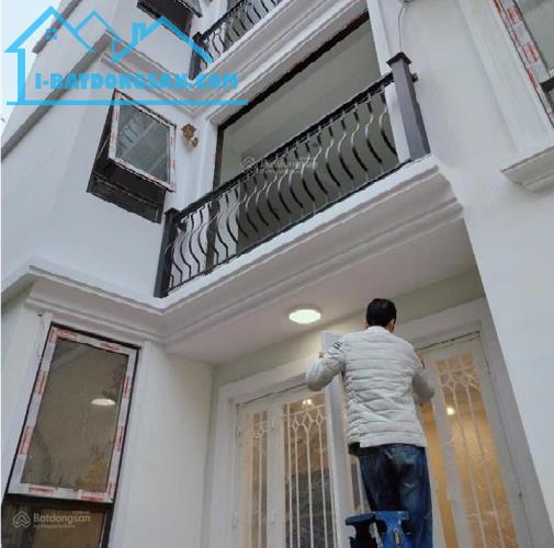 LÔ GÓC, 3 TẦNG MỚI KOONG, 56M2, LÊ XÁ, MAI LÂM, ĐÔNG ANH, GIÁ 4.2 TỶ