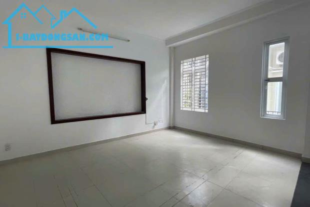 Bán nhà hẻm Trường Chinh, Tân Phú, 5.7m x 9.5m, 54 m², nhà mới - Giá 5 tỷ TL