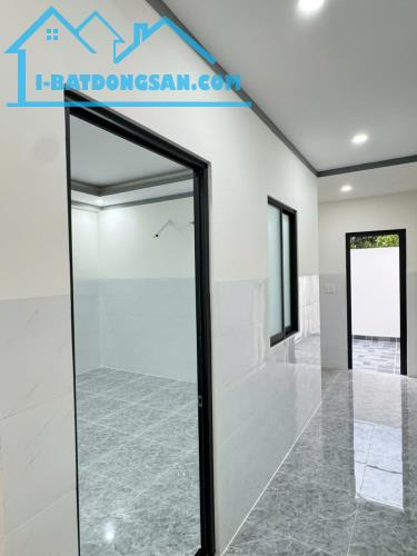 Bán nhà gác lửng 3pn, 2Wc. Vị trí gần chợ, gần công ty, gần trường học cấp 2 - 2