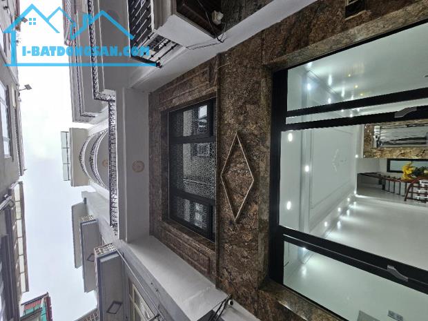 Bán nhà đẹp Gia Quất – Kin Doanh – đường 4 làn xe -65m2 nhỉnh 13 tỷ (Thương Lượng)