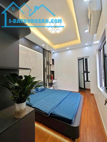 BÁN NHÀ QUAN THỔ, 30M2 4T 5,7 TỶ, 10M RA OTO TRÁNH, NGÕ THÔNG RỘNG THOÁNG, AN SINH ĐỈNH